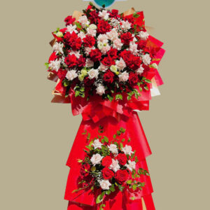 kệ hoa chúc mừng tông đỏ trắng