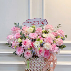 hoa sinh nhật tone hồng nhạt