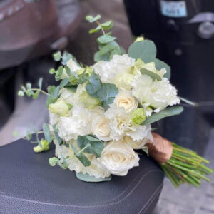 hoa cưới cầm tay