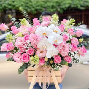 lẵng hoa tone hồng sinh nhật