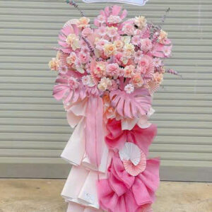 kệ hoa chúc mừng tone hồng