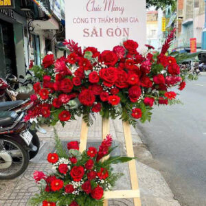 kệ hoa chúc mừng